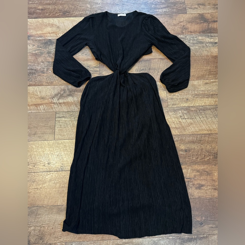 Lush Black Long Sleeve Twist Cutout Midi Dress - Picture 2 of 5